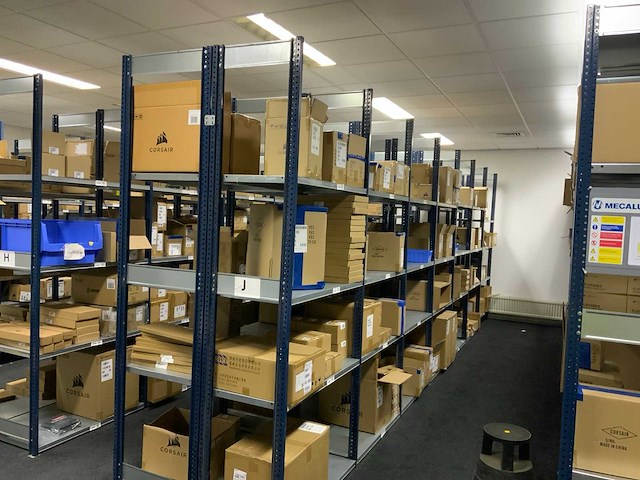 2025 mecalux - m3 - 21 secties legbordstelling - afbeelding 1 van  6