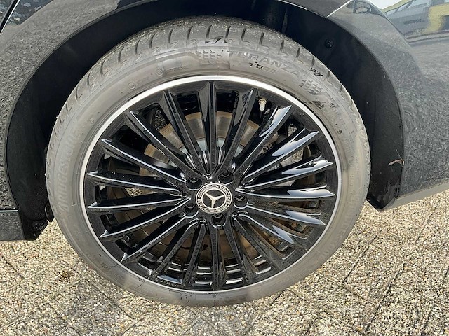 2025 mercedes-benz cla-klasse 250 e star edition amg line personenauto - afbeelding 4 van  30