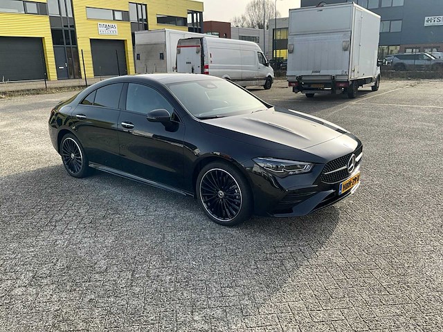 2025 mercedes-benz cla-klasse 250 e star edition amg line personenauto - afbeelding 29 van  30