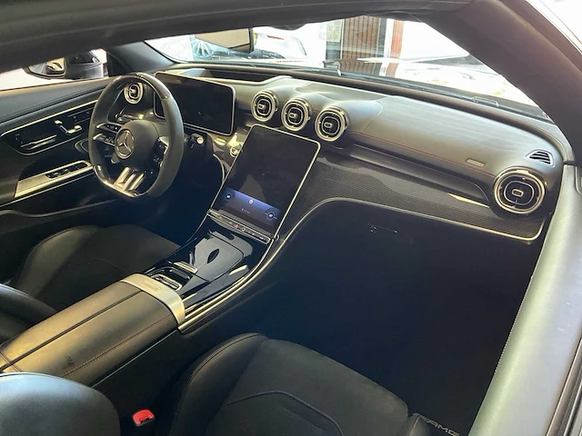 2025 mercedes-benz cle cabriolet amg 53 4matic+ personenauto - afbeelding 9 van  23