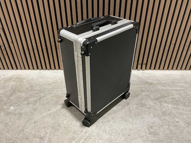 2025 metallo meta-202w gereedschapskoffer - afbeelding 20 van  54