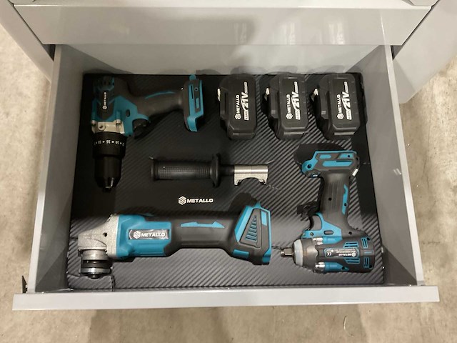 2025 metallo xxxl edition meta-10hs10g gereedschapswagen - afbeelding 13 van  24