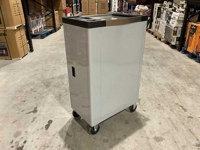 2025 metallo xxxl edition meta-10hs10g gereedschapswagen - afbeelding 24 van  26