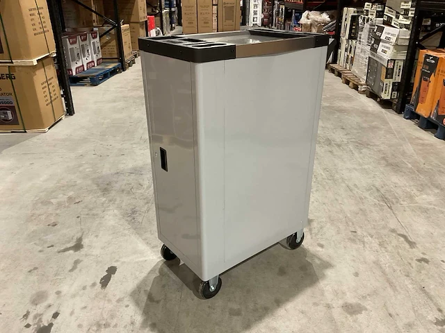 2025 metallo xxxl edition meta-10hs10g gereedschapswagen - afbeelding 21 van  23