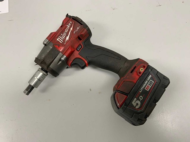 2025 milwaukee m18 fmtiw2f12 slagmoersleutel - afbeelding 4 van  6