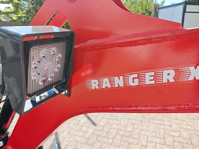 2025 minigraafmachine ranger xt18u - afbeelding 21 van  30