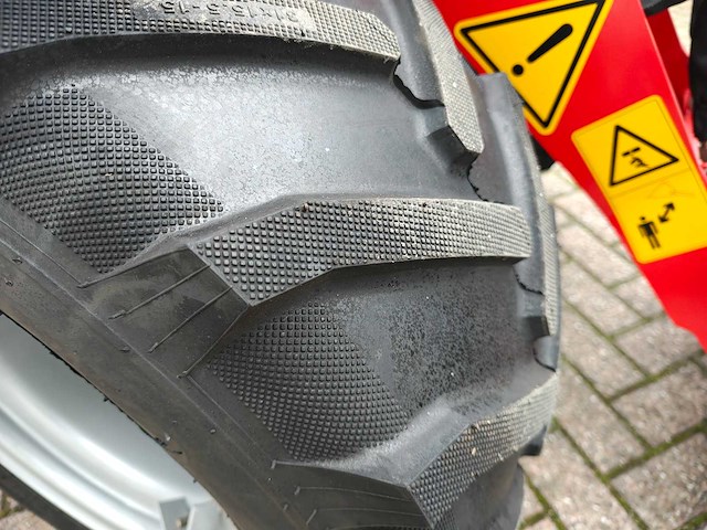 2025 miniloader 2500kg - afbeelding 7 van  52