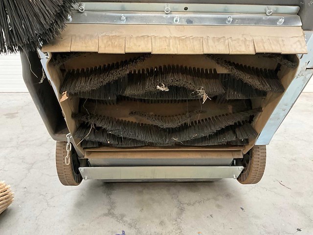 2025 numatic nu 5 veegmachine - afbeelding 7 van  15