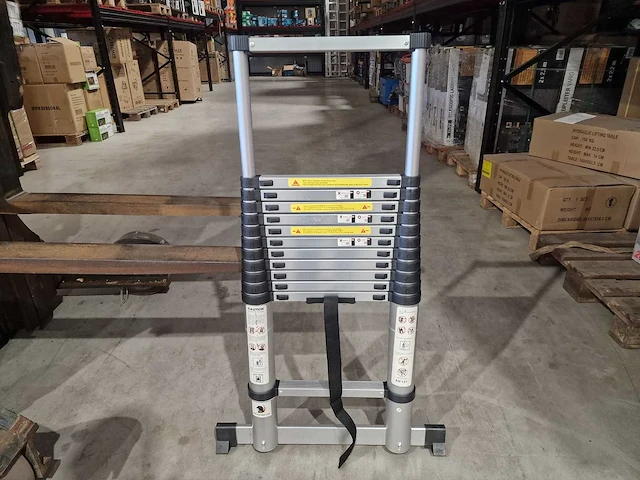 2025 nürnberg aluminium single side ladder 3,8 meter ladder en trap - afbeelding 14 van  17