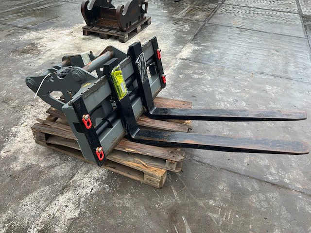 2025 oilquick 70 palletvork - afbeelding 6 van  7