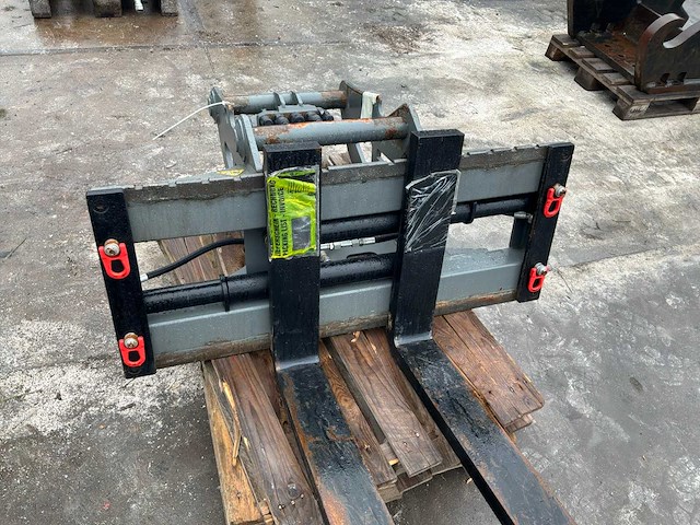 2025 oilquick 70 palletvork - afbeelding 7 van  7