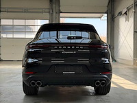 2025 porsche cayenne s | luxury performance suv - afbeelding 30 van  32