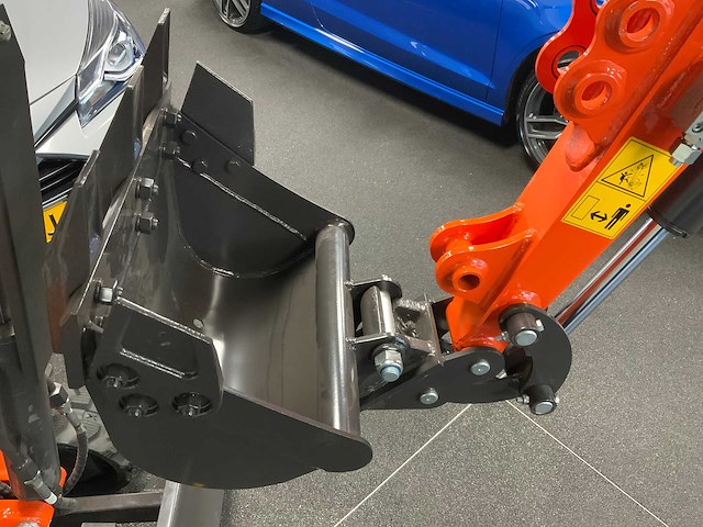 2025 powered-by-kubota u105 mini rups graafmachine - afbeelding 3 van  24