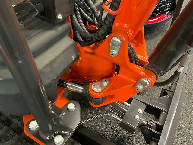 2025 powered-by-kubota u105 mini rups graafmachine - afbeelding 5 van  24