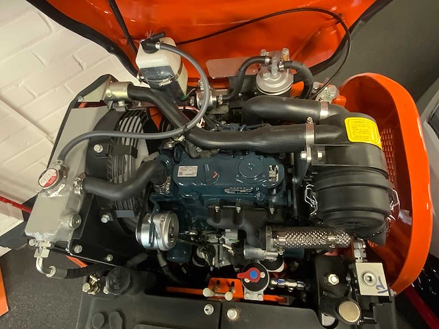 2025 powered-by-kubota u105 mini rups graafmachine - afbeelding 7 van  24
