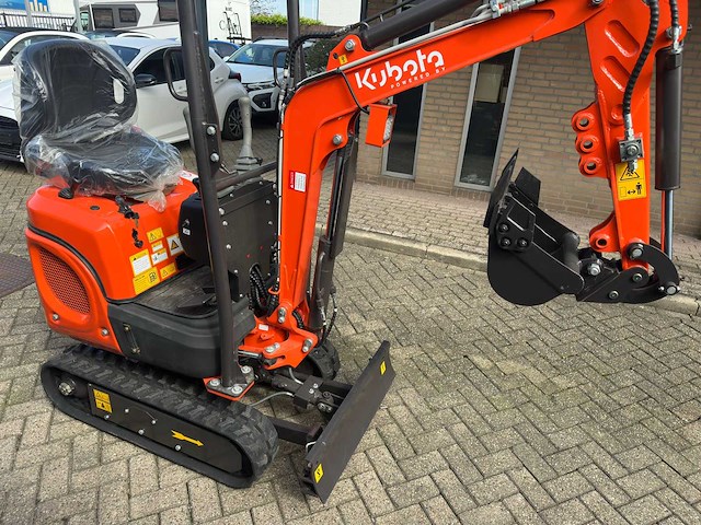 2025 powered-by-kubota u105 mini rups graafmachine - afbeelding 19 van  24