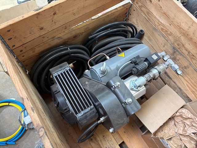 2025 ptg v2000 as banden luchtdrukwisselsysteem - afbeelding 3 van  21