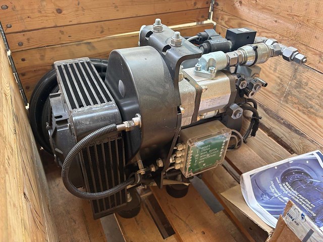 2025 ptg v2000 as banden luchtdrukwisselsysteem - afbeelding 1 van  21