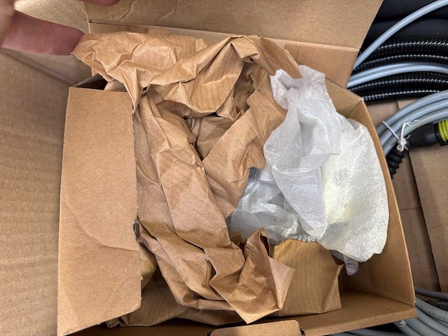 2025 ptg v2000 as banden luchtdrukwisselsysteem - afbeelding 13 van  21