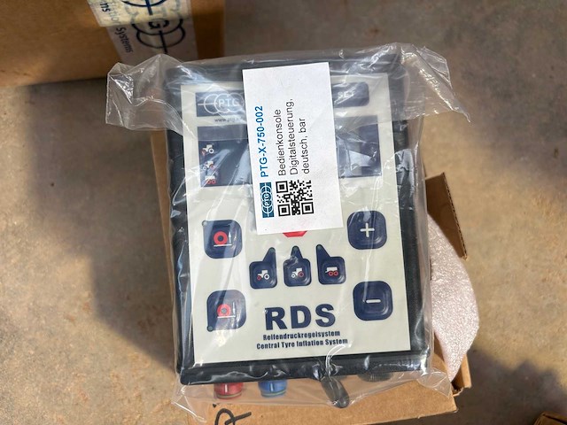 2025 ptg v2000 as banden luchtdrukwisselsysteem - afbeelding 17 van  21