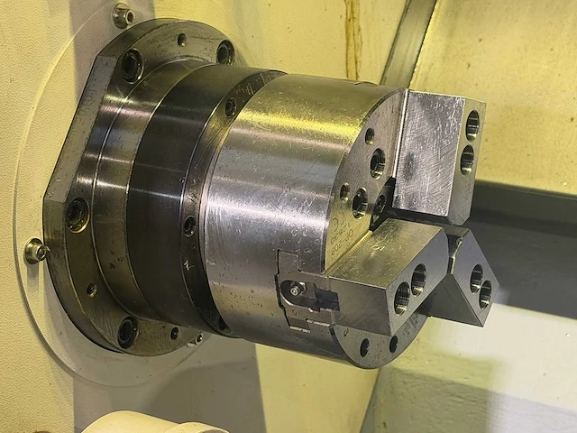 2025 quicktech t6-mill cnc draaibank met aangedreven gereedschap - afbeelding 23 van  42