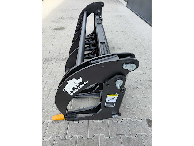 2025 rhino-cross 78 inch heavy duty fork grapple industriele grijper met tanden ten behoeve van schranklader - afbeelding 7 van  9