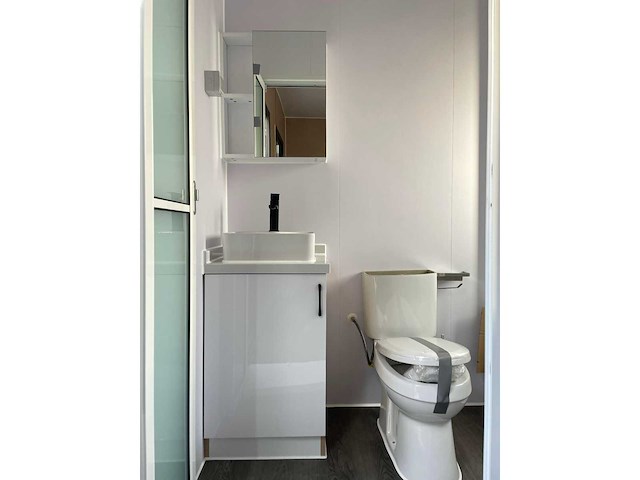 2025 rhino-cross-container 018541 40ft hq / 12 m containerwoning / container office unit - afbeelding 31 van  45