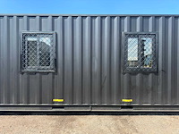 2025 rhino-cross-containers 1 deur en 3 ramen zwart 40ft hq/12 m - containerwoning / container office unit - afbeelding 32 van  35