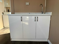 2025 rhino-cross-containers 1 deur en 3 ramen zwart 40ft hq/12 m - containerwoning / container office unit - afbeelding 12 van  35