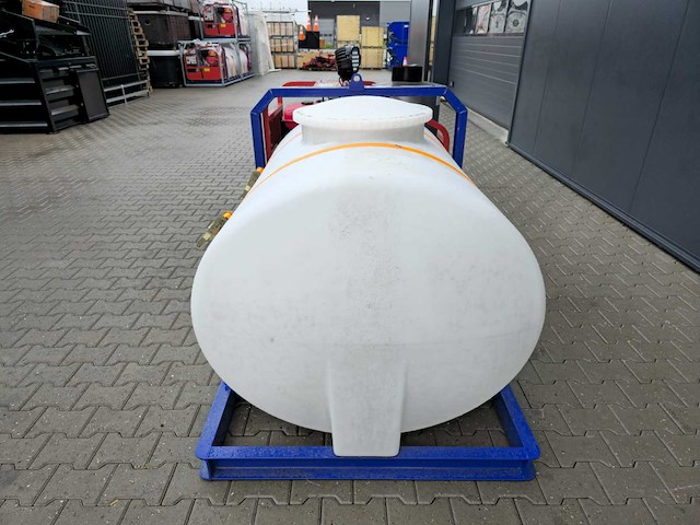 2025 rhino-cross industrial 250 bar warmwater hogedrukreiniger met tank - afbeelding 12 van  14