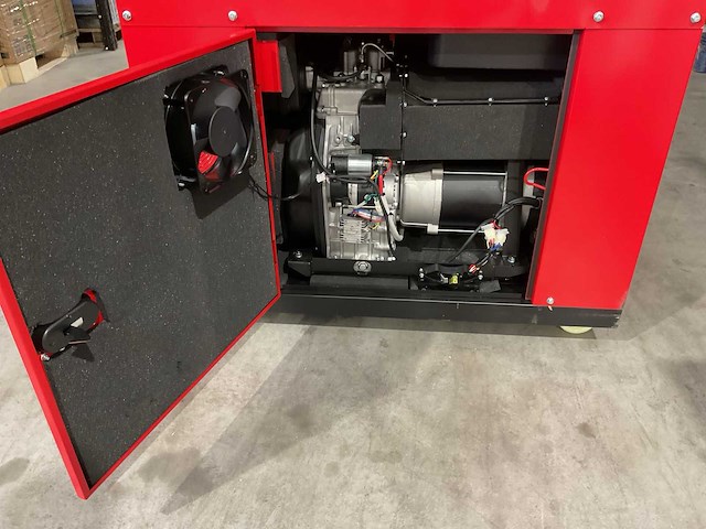 2025 rhino-cross ve12000de stroomgenerator - afbeelding 6 van  14