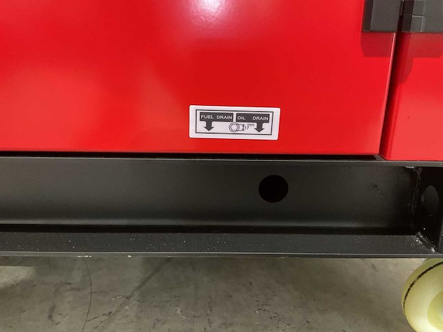 2025 rhino-cross ve18000de stroomaggregaat - afbeelding 12 van  13