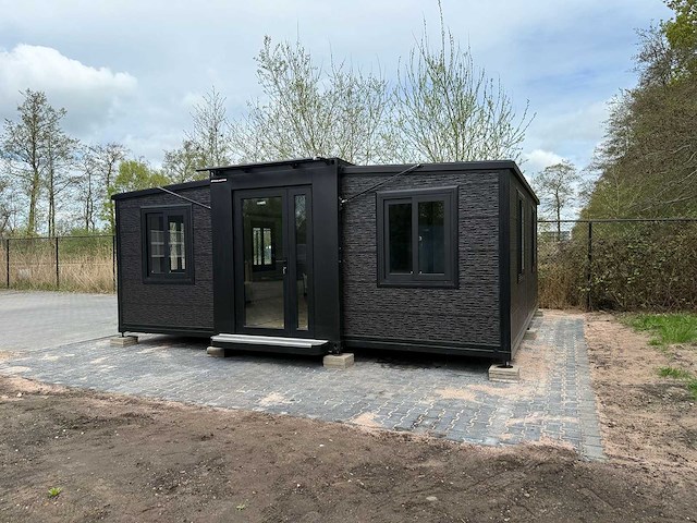 2025 rhino houses 36,5 m2 2 slaapkamers, badkamer en keuken mobiele woonunit / tiny house - afbeelding 1 van  19