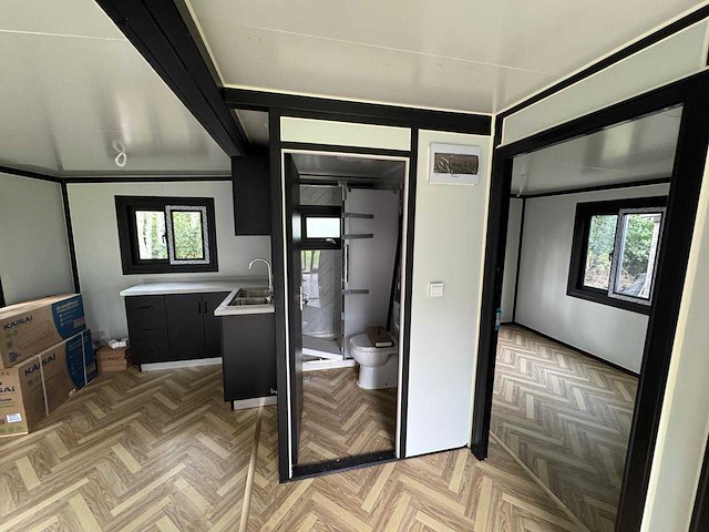 2025 rhino houses 36,5 m2 2 slaapkamers, badkamer en keuken mobiele woonunit / tiny house - afbeelding 12 van  20