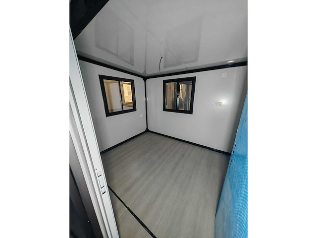 2025 rhino houses 36,5 m2 wit 2 slaapkamers, badkamer en keuken mobiele woonunit / tiny house - afbeelding 11 van  25