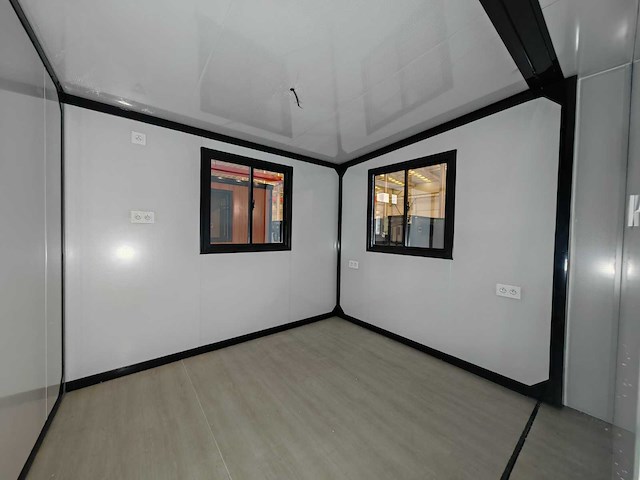 2025 rhino houses 36,5 m2 wit 2 slaapkamers, badkamer en keuken mobiele woonunit / tiny house - afbeelding 8 van  13