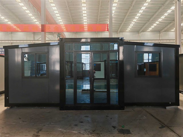 2025 rhino houses 36,5 m2 zwart 2 slaapkamers, badkamer en keuken mobiele woonunit / tiny house - afbeelding 3 van  29