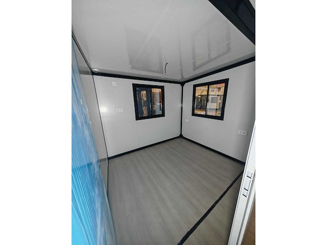 2025 rhino houses 36,5 m2 zwart 2 slaapkamers, badkamer en keuken mobiele woonunit / tiny house - afbeelding 15 van  27