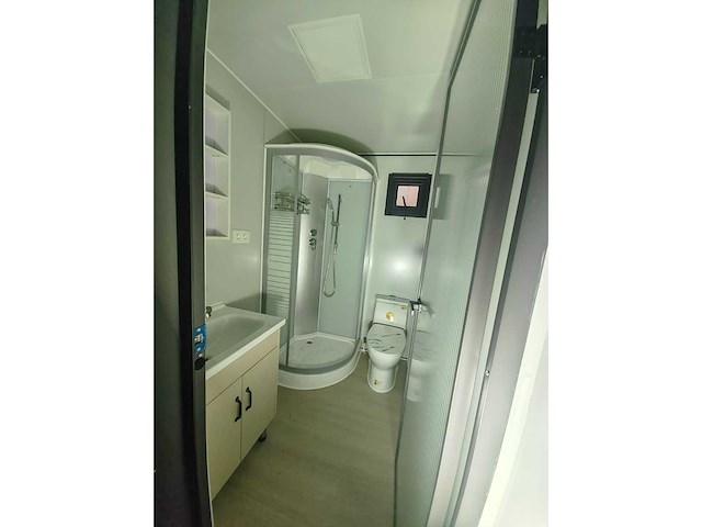 2025 rhino houses 72 m2 2 slaapkamers, badkamer en keuken mobiele woonunit / tiny house - afbeelding 3 van  5
