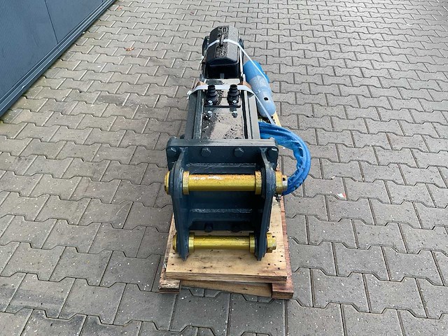 2025 sailing 75 pneumatische breekhamer - afbeelding 4 van  8