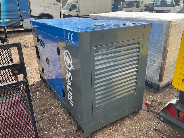 2025 salini vg-r30 stoomgenerator ongebruikt - afbeelding 3 van  5