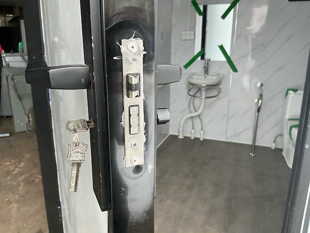 2025 sanitair unit toilet en wasbak minder validen sanitairunit - afbeelding 4 van  26