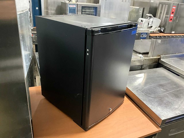 2025 saro mb 40u minibar - afbeelding 5 van  6