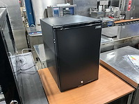 2025 saro mb 40u minibar - afbeelding 1 van  7