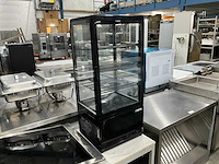 2025 saro sc 80 gebaksvitrine - afbeelding 1 van  6