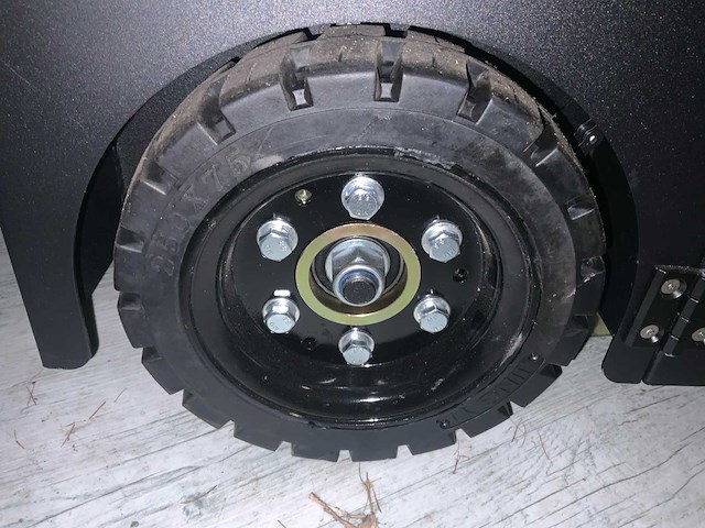 2025 sauber germany sweeper sb1101 zelfrijdende veegmachine - afbeelding 14 van  16