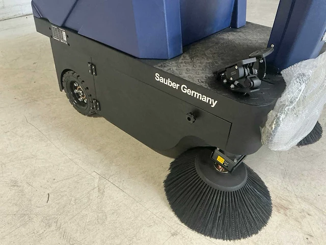 2025 sauber sb1101 zelfrijdende veegmachine - afbeelding 22 van  23