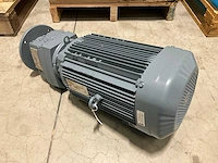 2025 sew-eurodrive rf47 drn132s2/ln 5,5kw reductiemotor