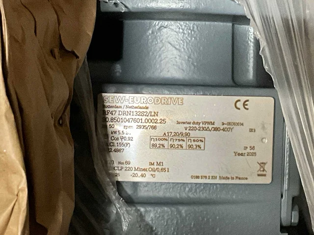 2025 sew-eurodrive rf47 drn132s2/ln 5,5kw reductiemotor - afbeelding 5 van  5