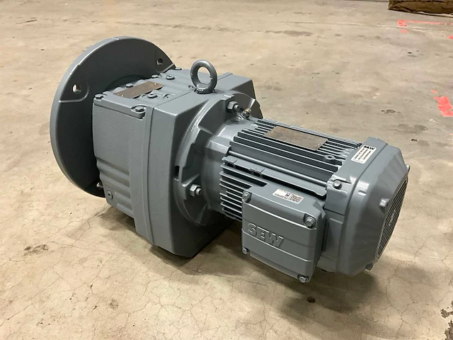 2025 sew-eurodrive rf87 drn90l4 1,5kw reductiemotor (2x) - afbeelding 1 van  6